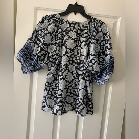 EUC❤️🔥SALE❤️🔥Anthropologie saison de La fleur blouse - Picture 6 of 11